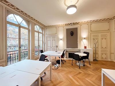 Magnificent Haussmann-style office at the Opéra