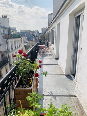 Bright, private office with terrace access - 2nd arrondissement
