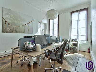 Offices in an exceptional location Metro Strasbourg St Denis Paris 10