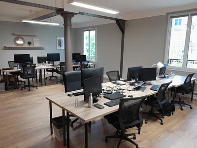 Turnkey space for 12 workstations
