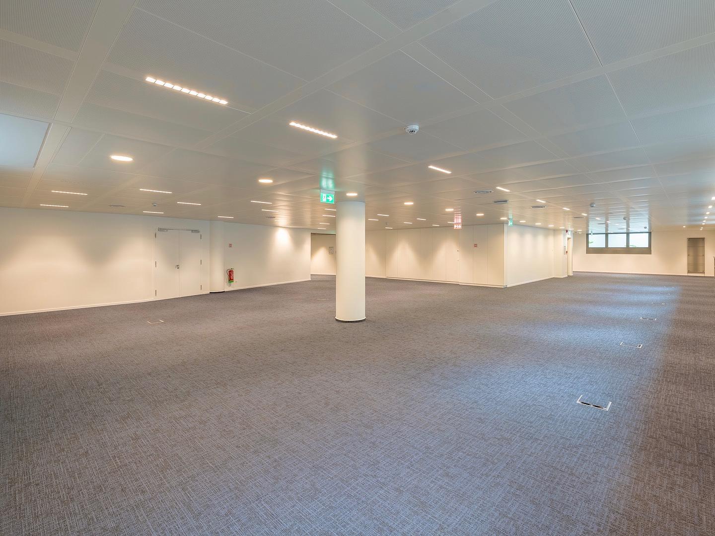 Unfurnished office for 60 people in Luxembourg | Shared office | 5120