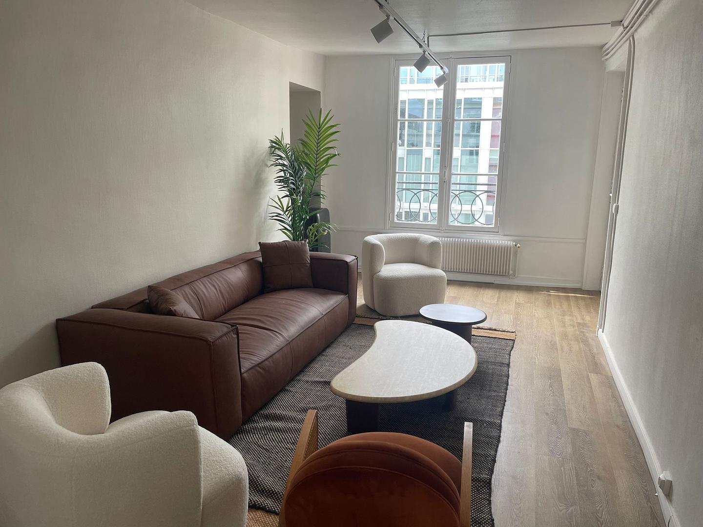 Furnished office for 34 people in Paris | Entire office | 65281