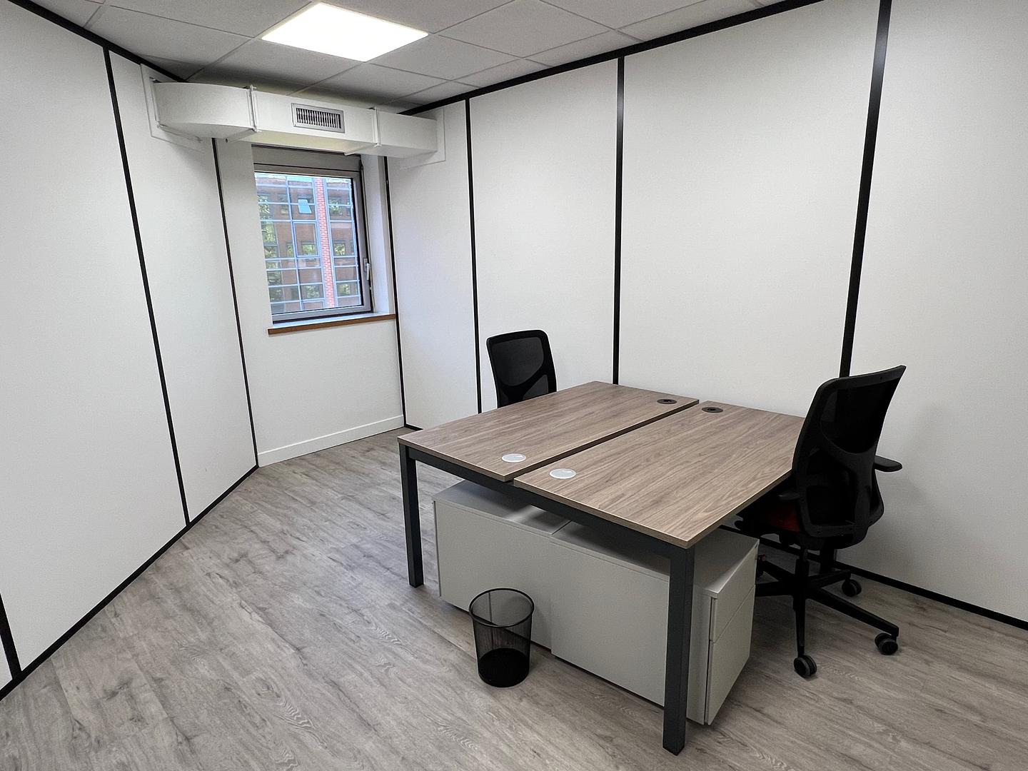 Furnished office for 2 people in Meudon | Private office | 6665