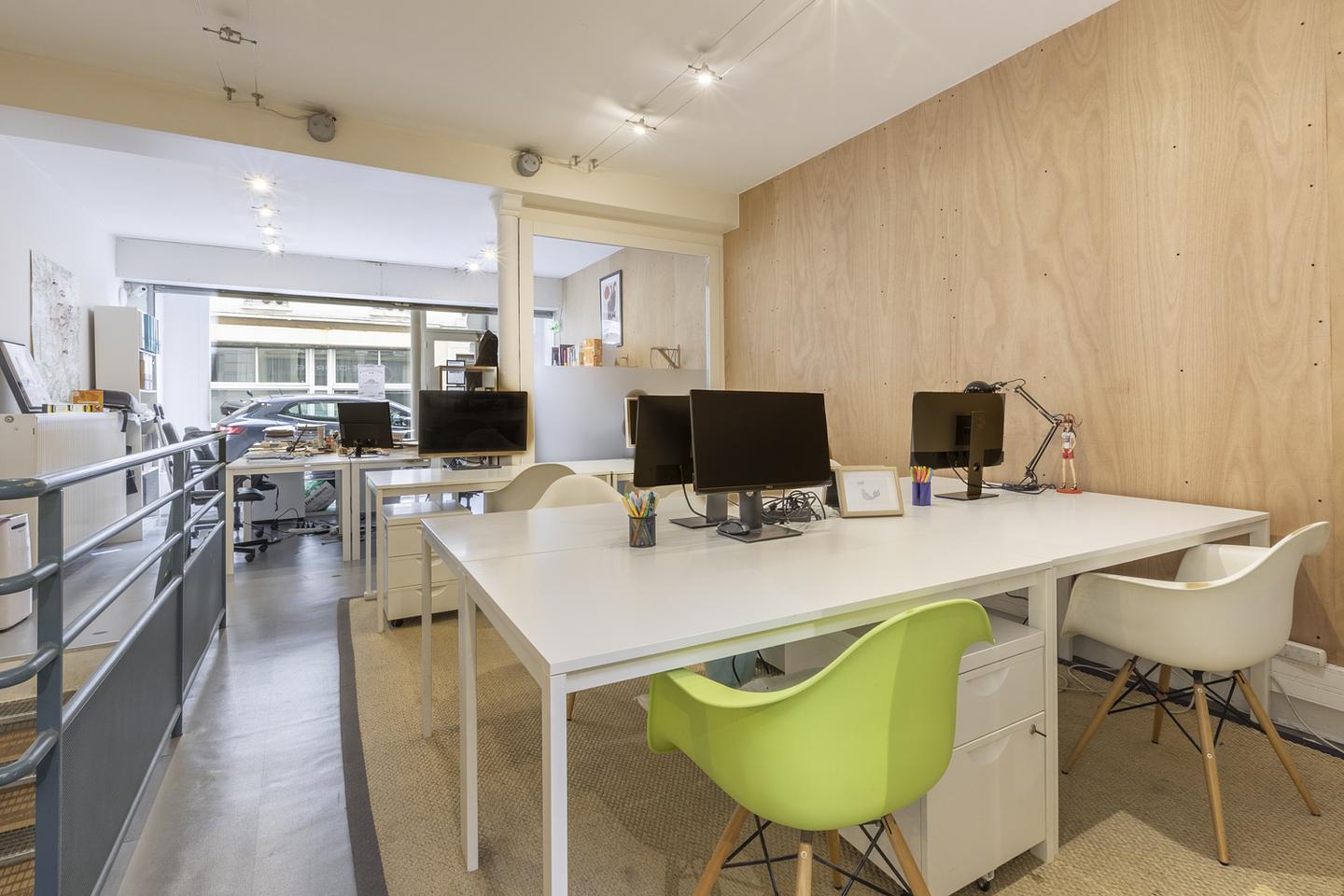 Furnished office for 2 people in Paris | Shared office | 51211