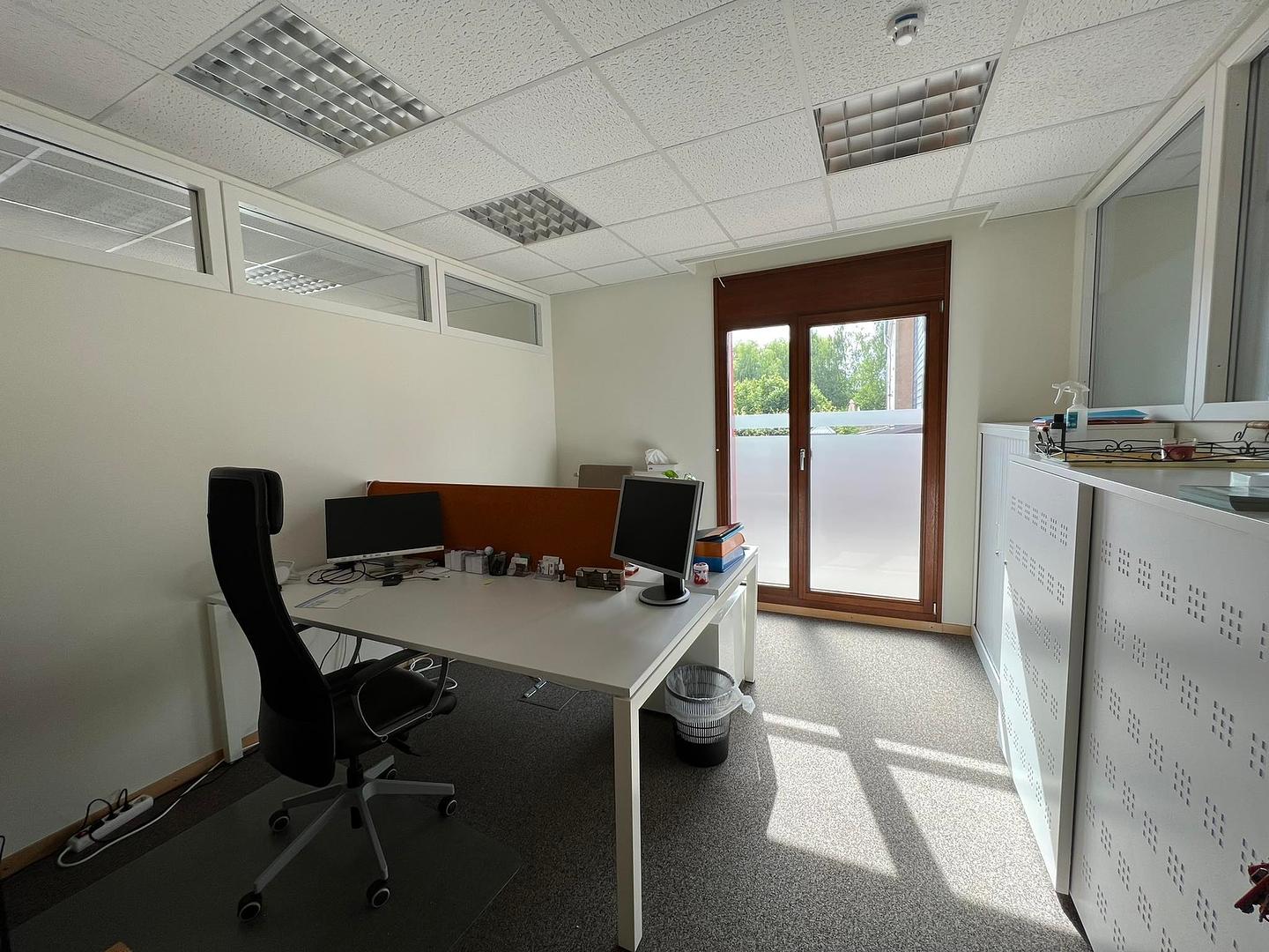 Furnished office for 2 people in Capellen | Entire office | 5446