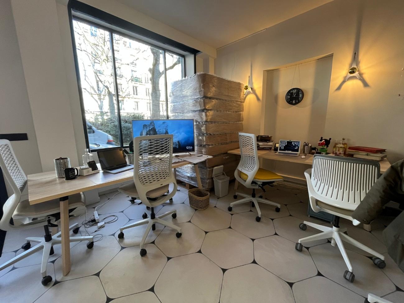 Furnished office for 6 people in Paris | Shared office | 25624