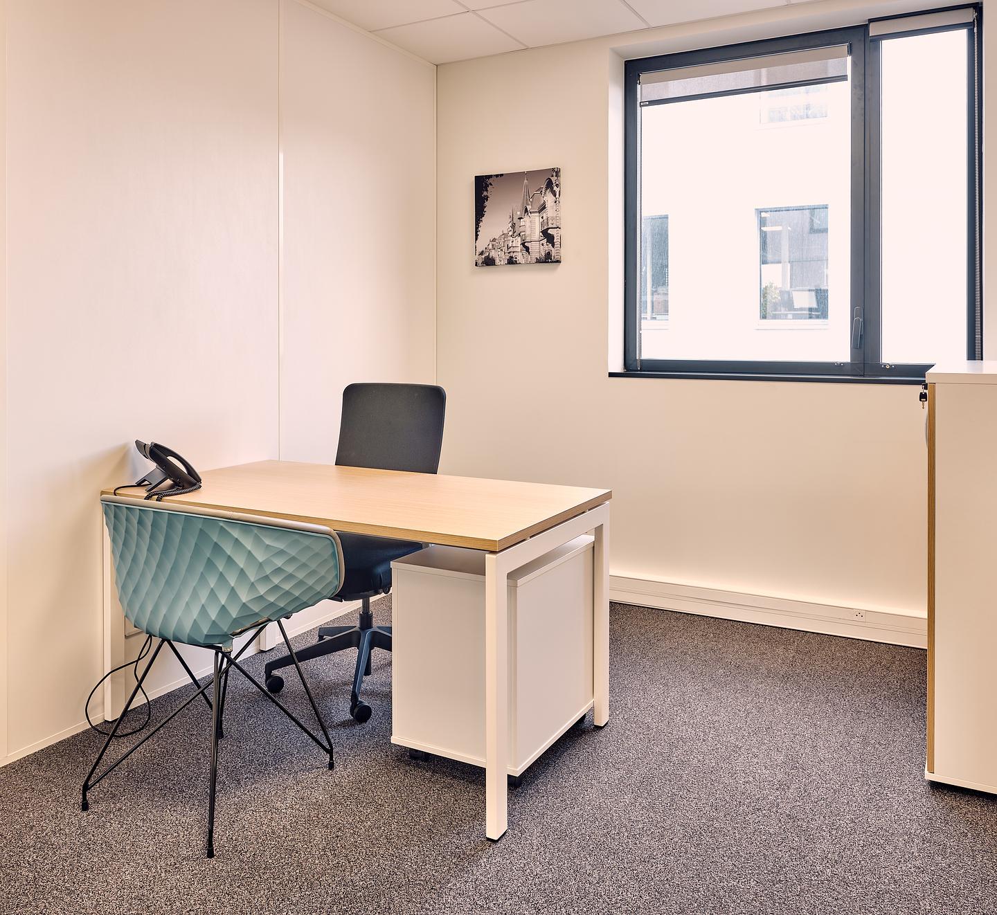 Furnished office for 2 people in Metz | Private office | 58154