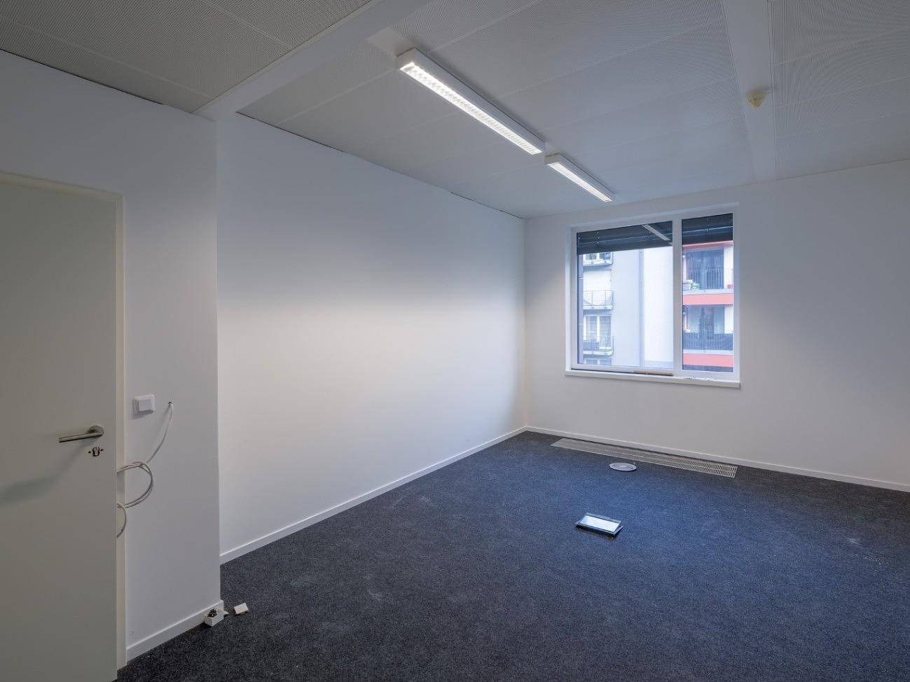Unfurnished office for 4 people in Nice | Entire office | 15164