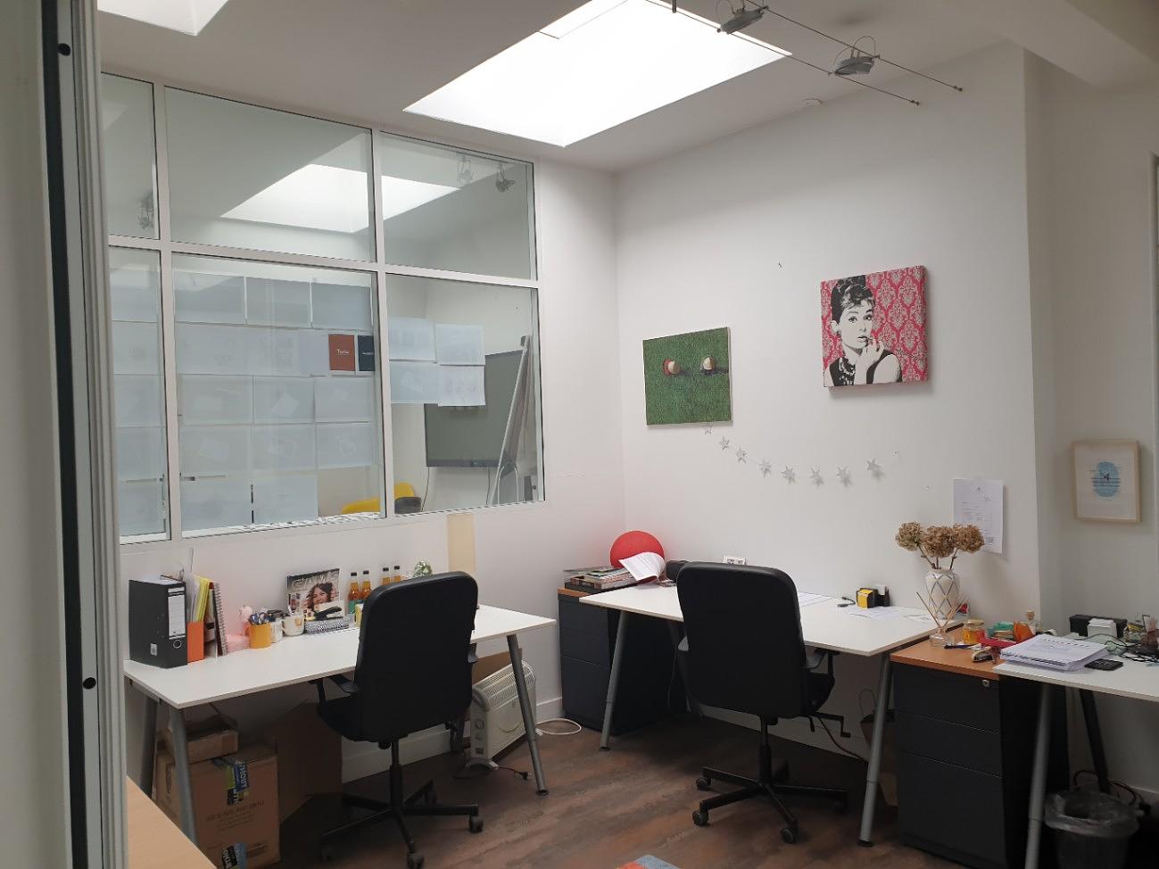 Furnished office for 2 people in Paris | Private office | 41821