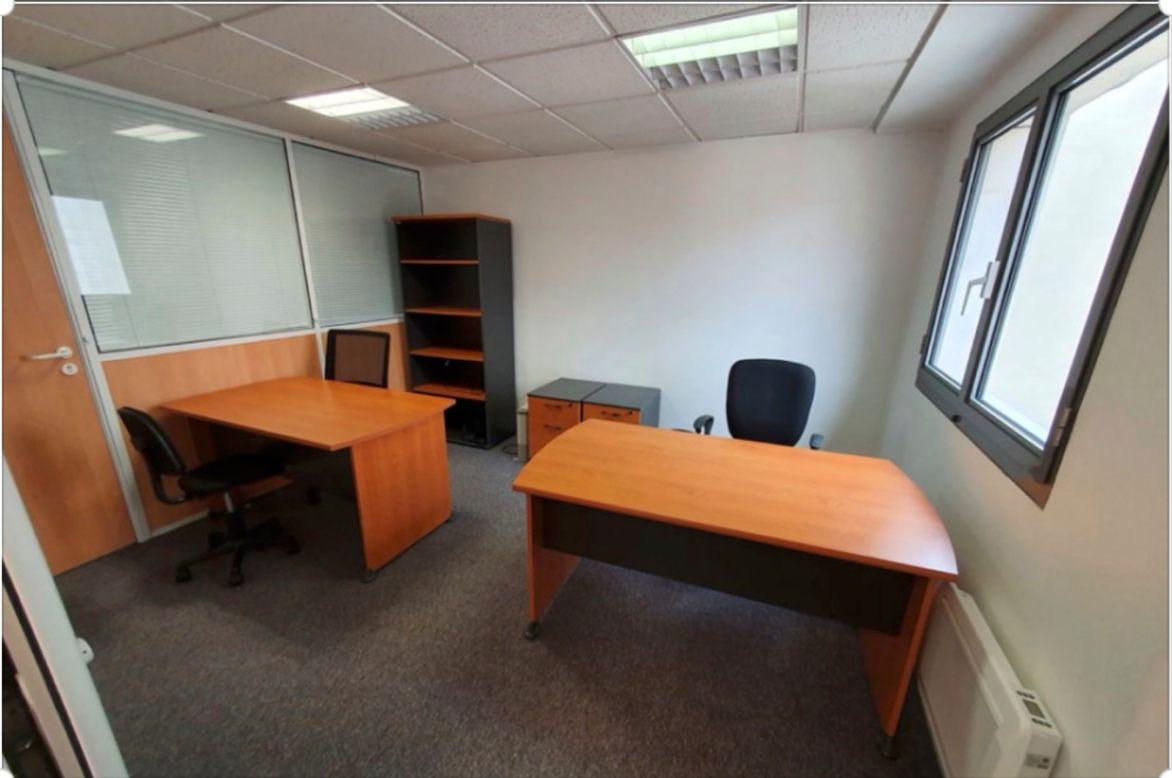 Furnished office for 6 people in Boulogne-Billancourt | Private office | 25689