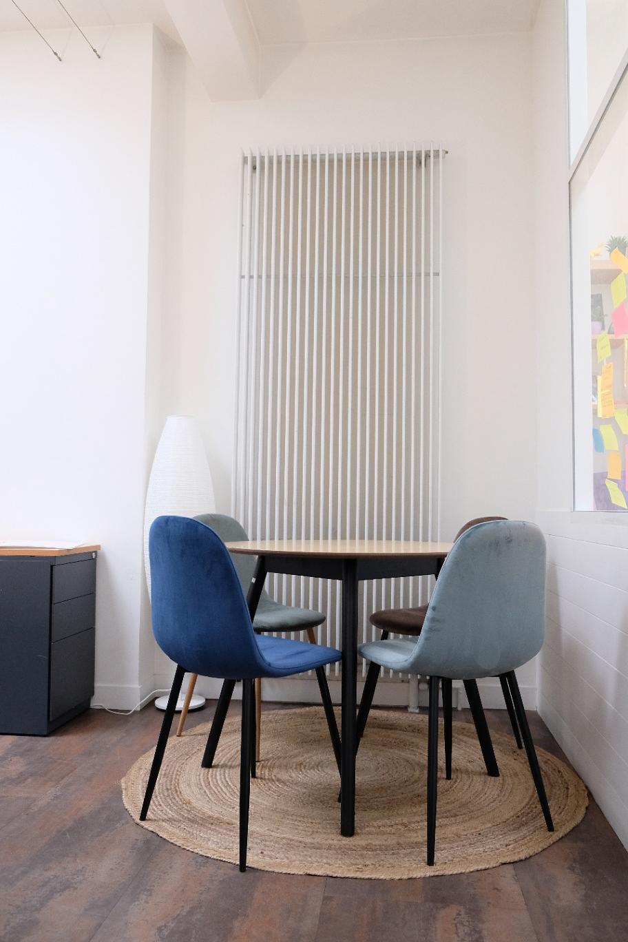 Furnished office for 2 people in Paris | Private office | 41818