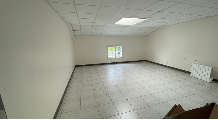 Furnished office for 1 person in Gonesse | Private office | 54126