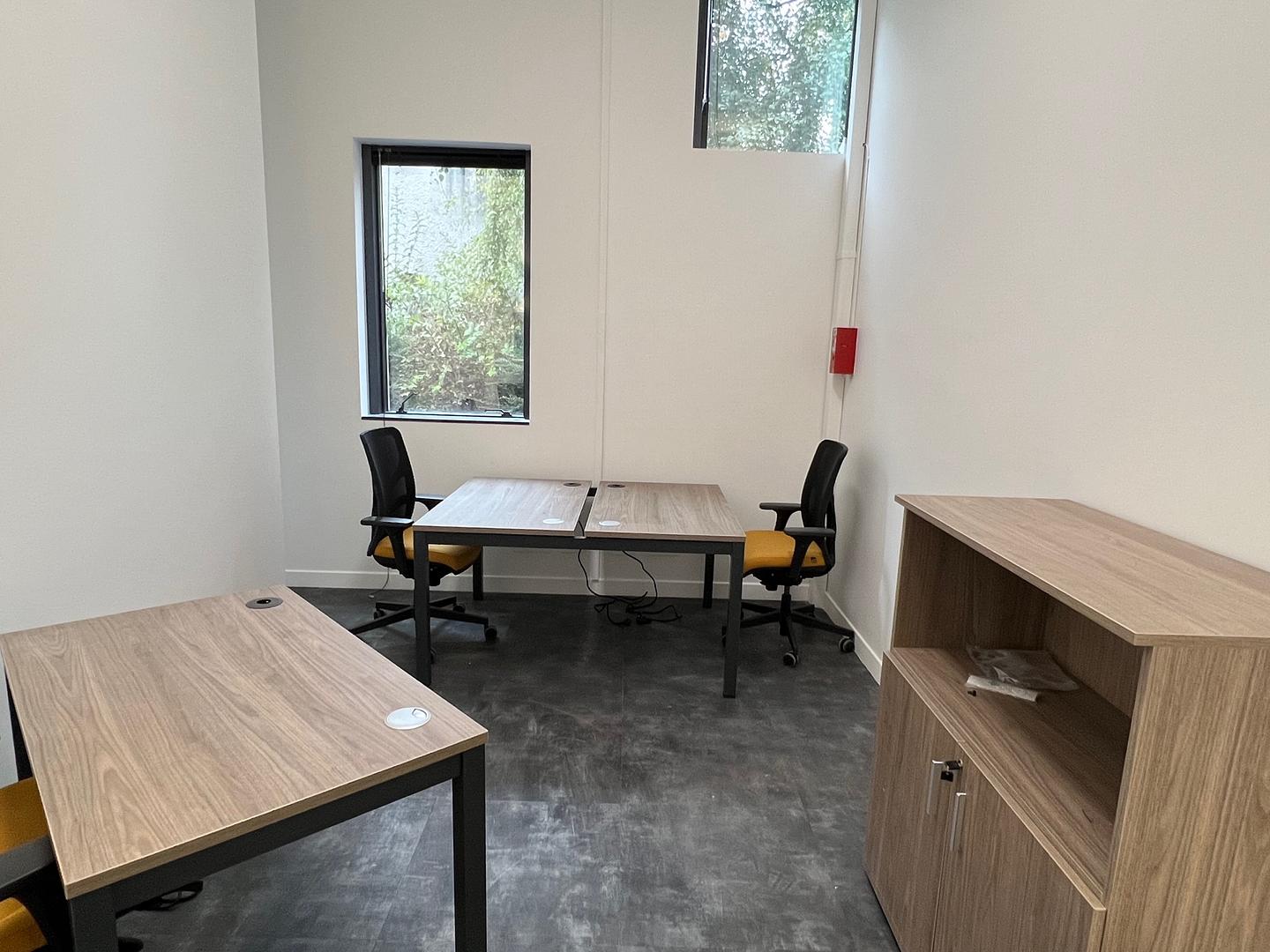 Furnished office for 44 people in Vanves | Entire office | 6592
