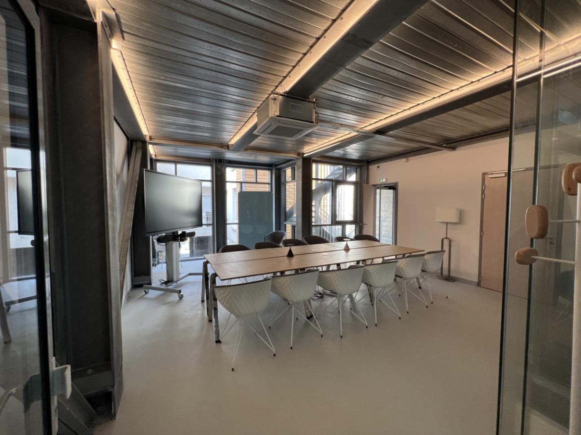 Furnished office for 12 people in Paris | Private office | 20651