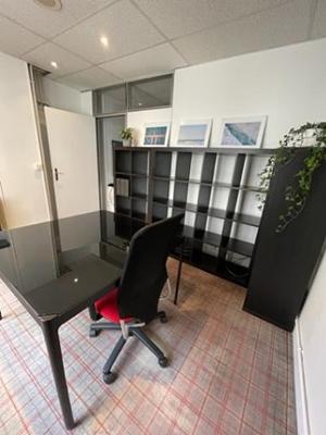 Rent office 2 persons Madeleine/ St Lazare area