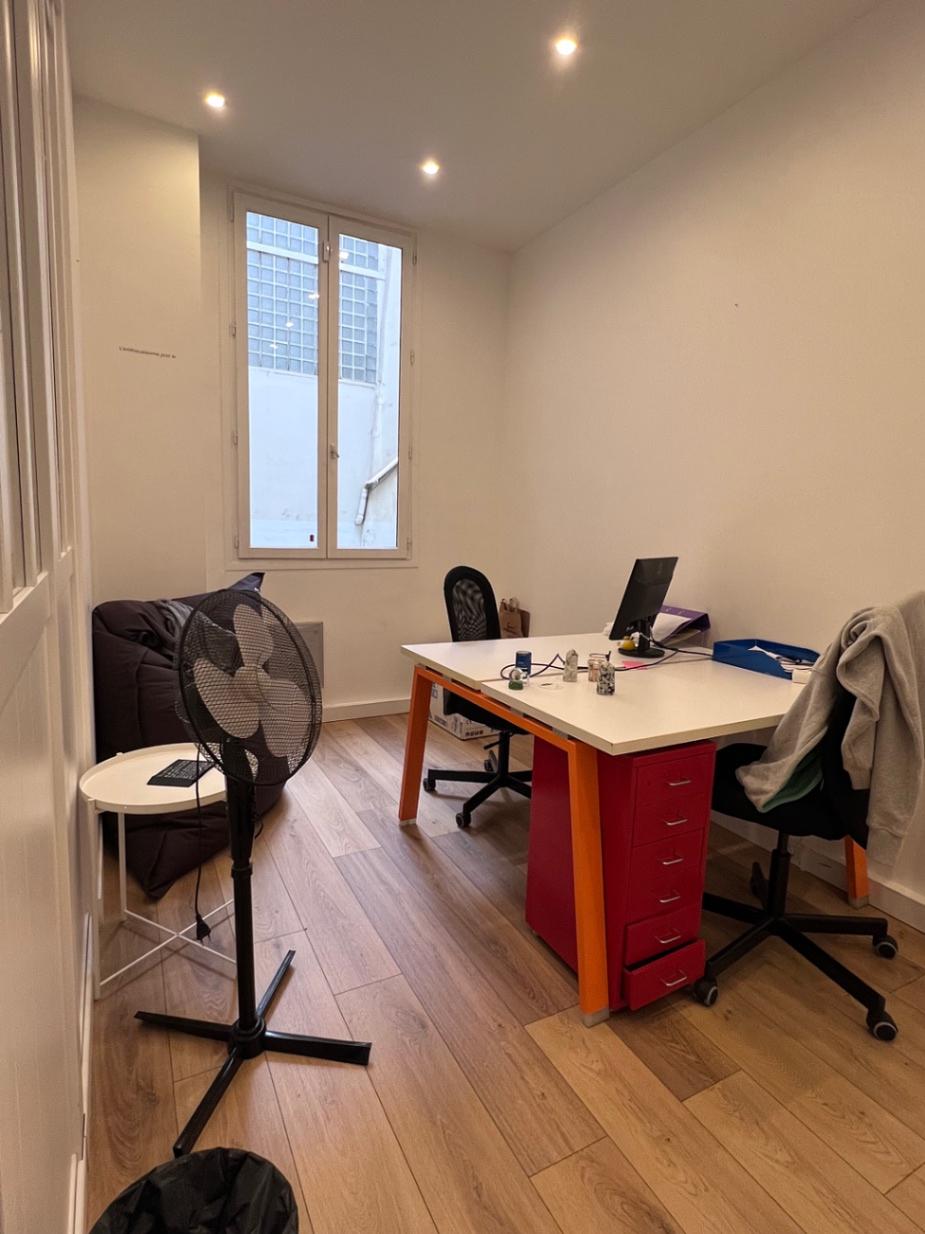 Furnished office for 12 people in Paris | Private office | 39609