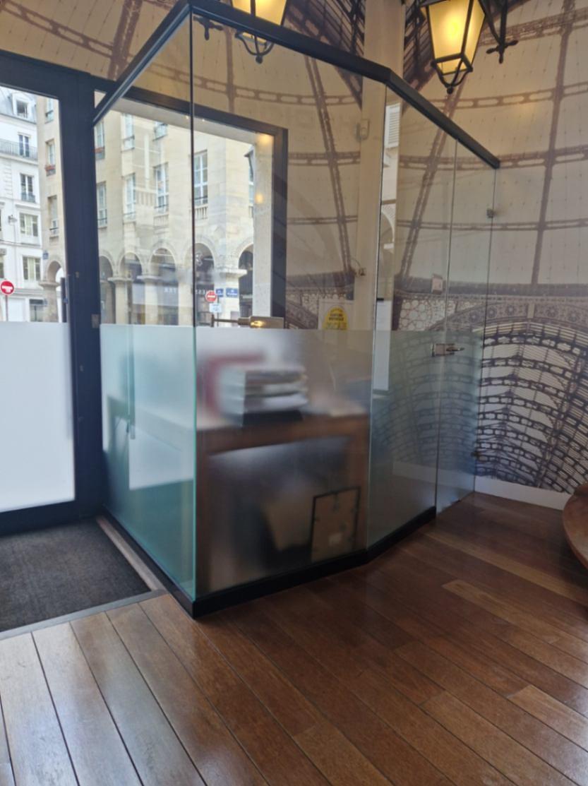 Furnished office for 1 person in Paris | Private office | 63695