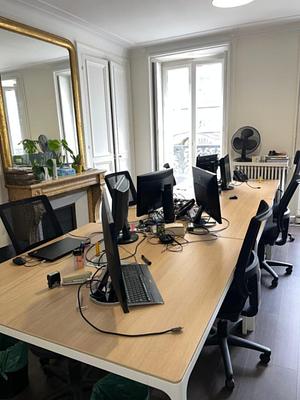 Office to let in the heart of Rivoli (4 to 6 spaces available)