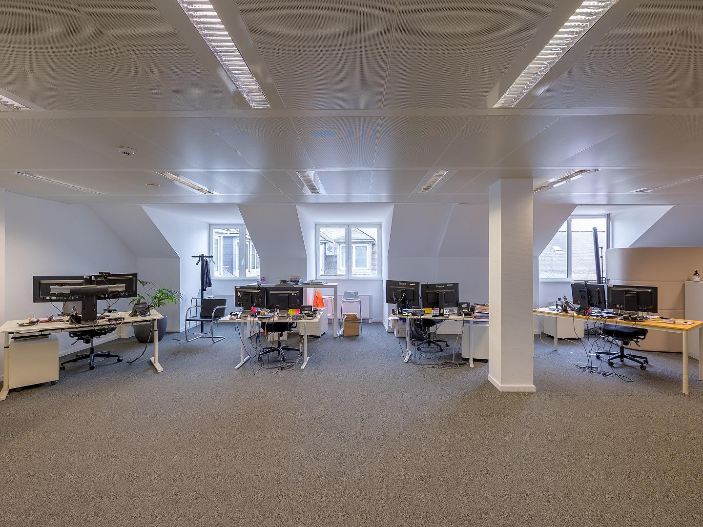 Unfurnished office for 60 people in Luxembourg | Shared office | 5597