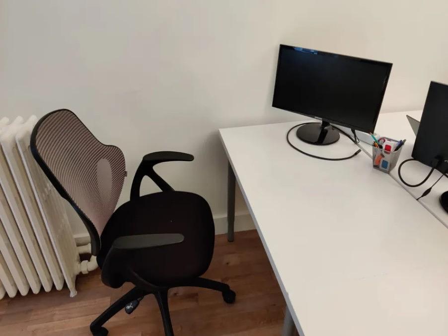 Furnished office for 4 people in Paris | Private office | 46302