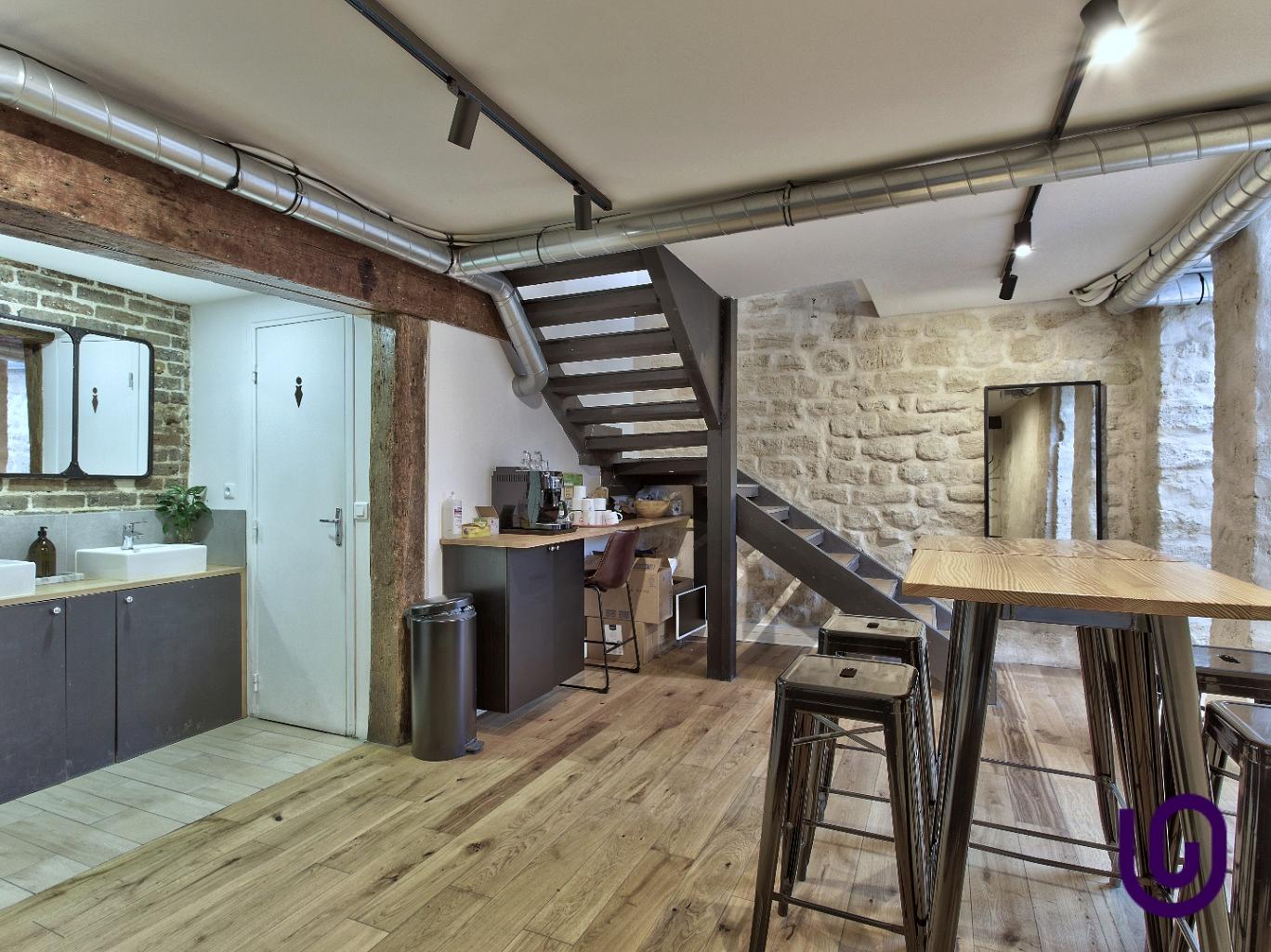 Furnished office for 8 people in Paris | Private office | 48361