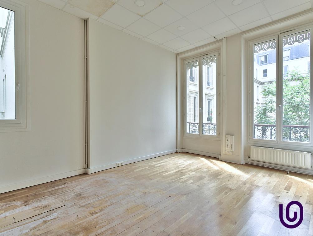 Unfurnished office for 35 people in Paris | Entire office | 61944