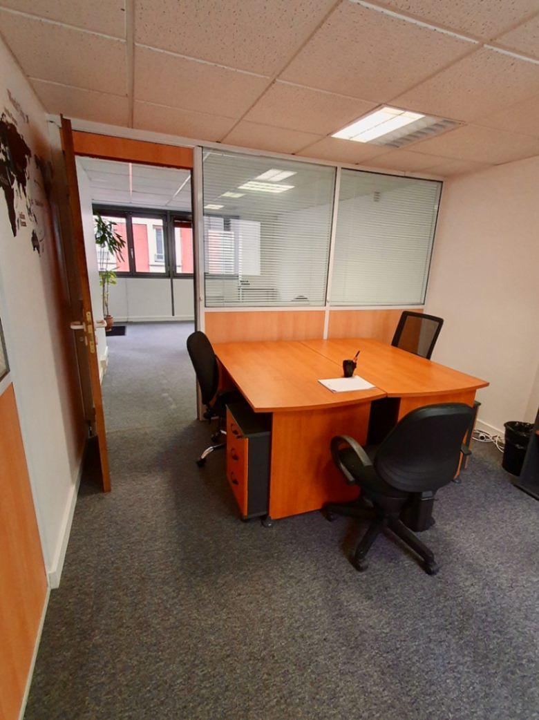 Furnished office for 6 people in Boulogne-Billancourt | Private office | 25849