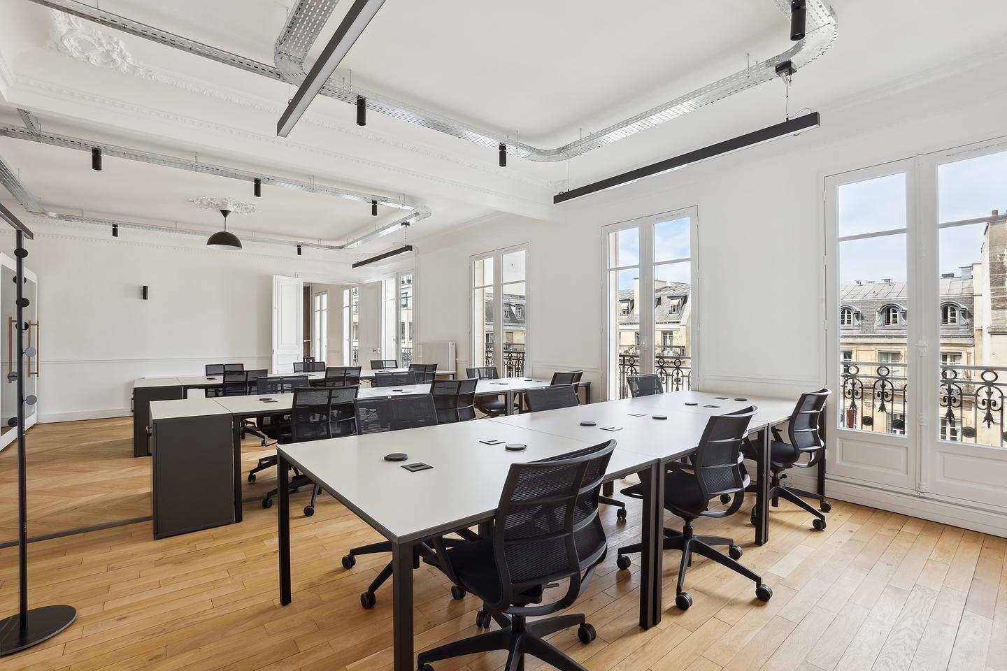 Furnished office for 48 people in Paris | Entire office | 67886